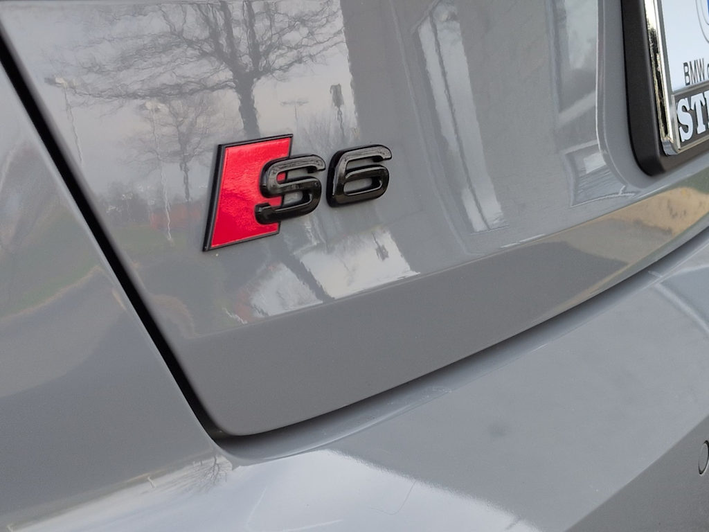 Thumbnail: 2022 Audi S6 - 27