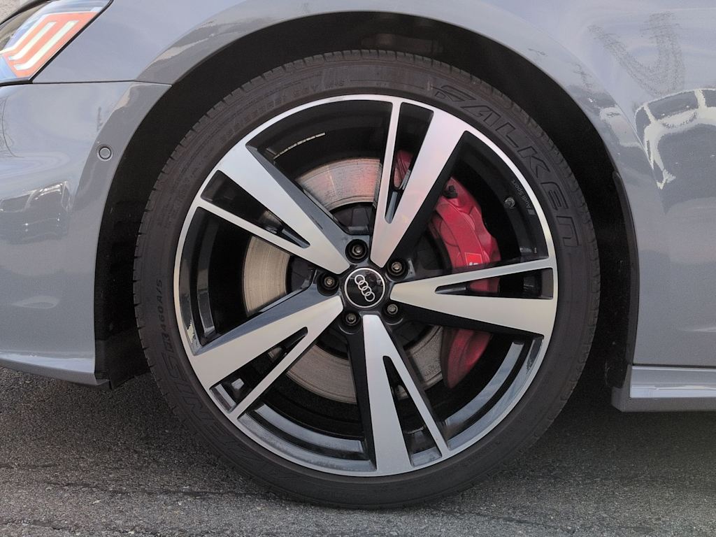 Thumbnail: 2022 Audi S6 - 8