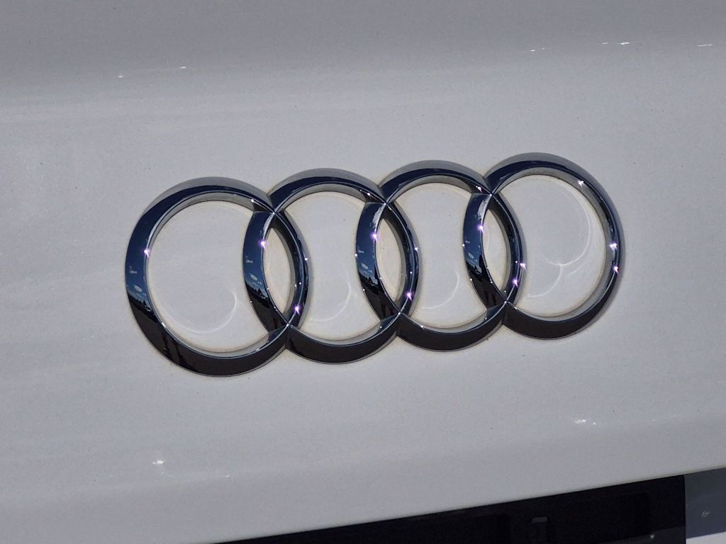 Thumbnail: 2013 Audi A6 - 7