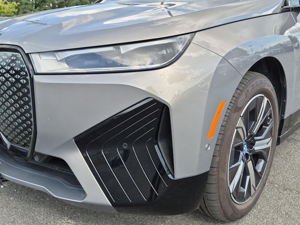 Thumbnail: 2024 BMW iX - 24