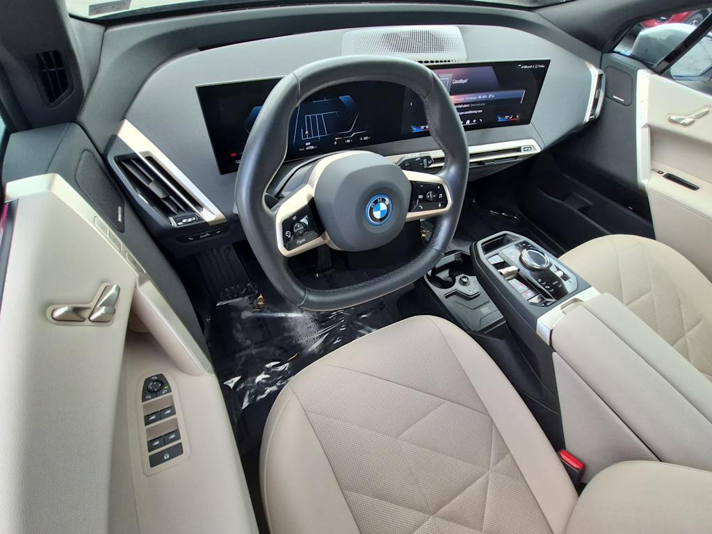 Thumbnail: 2024 BMW iX - 2