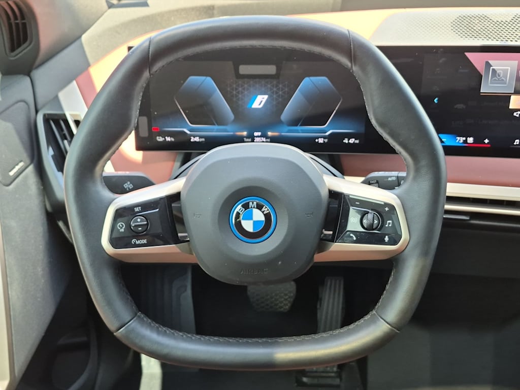 Thumbnail: 2024 BMW iX - 13