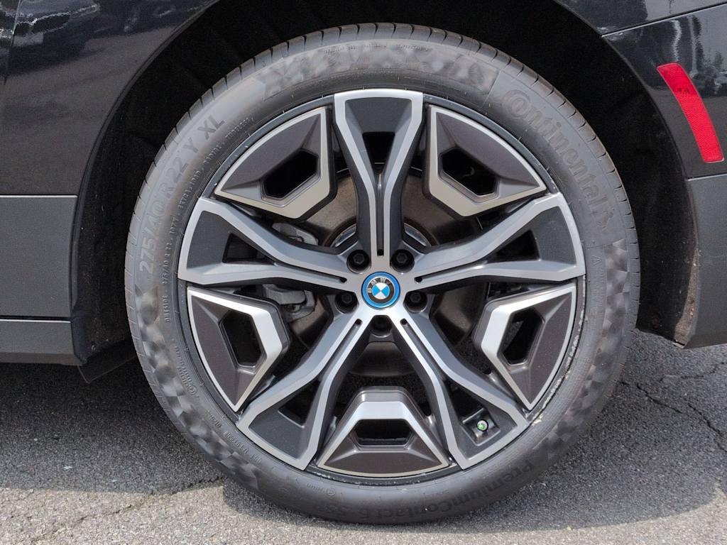 Thumbnail: 2024 BMW iX - 25
