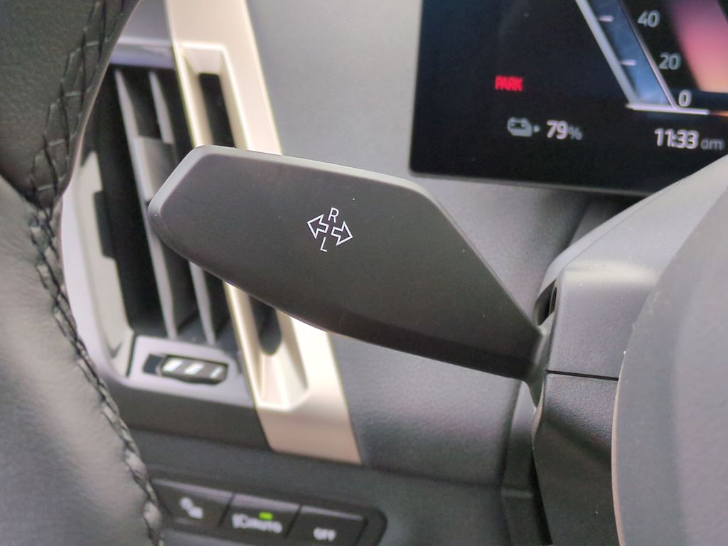 Thumbnail: 2025 BMW iX - 33