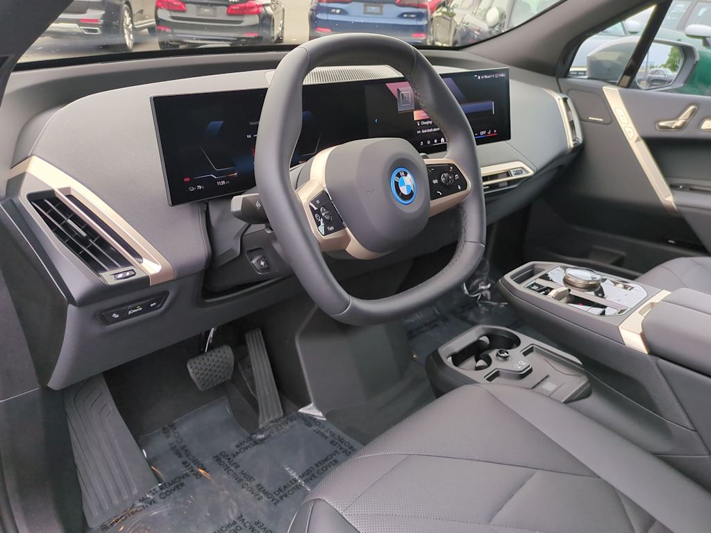 Thumbnail: 2025 BMW iX - 2