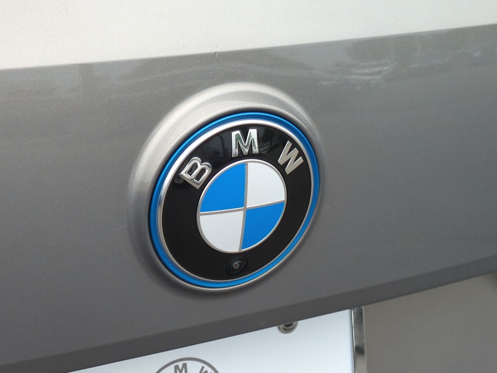 Thumbnail: 2025 BMW iX - 7