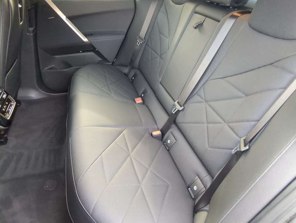 Thumbnail: 2025 BMW iX - 25