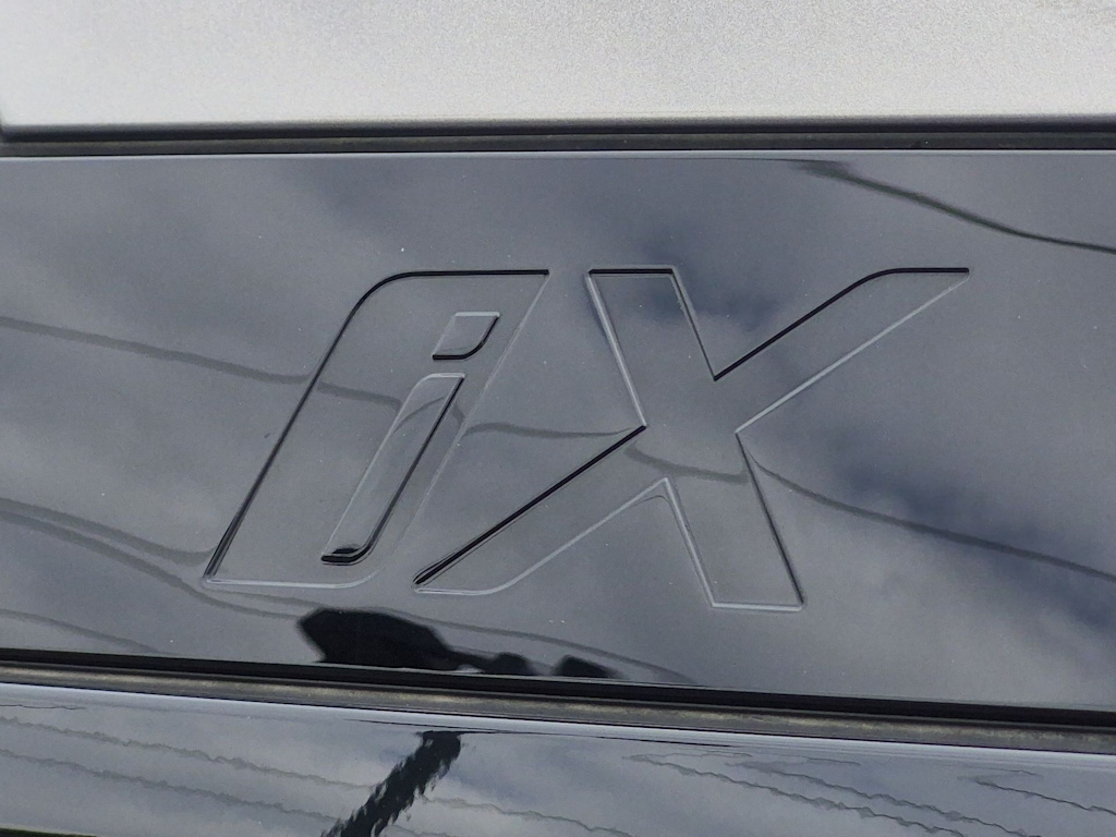 Thumbnail: 2024 BMW iX - 25