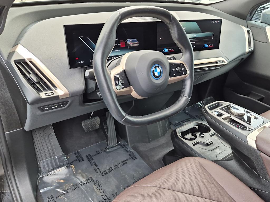 Thumbnail: 2024 BMW iX - 2