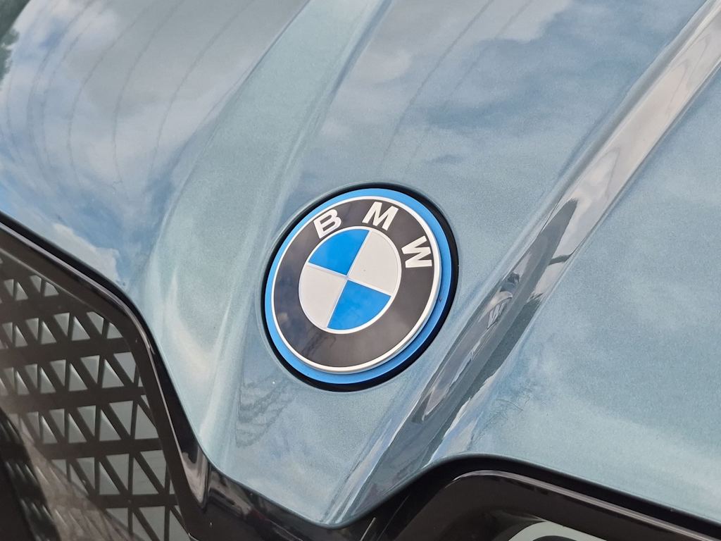 Thumbnail: 2024 BMW iX - 6