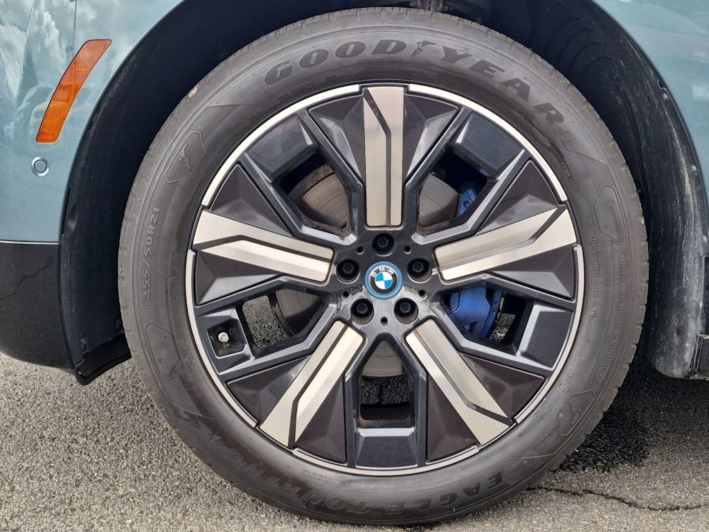 Thumbnail: 2024 BMW iX - 7