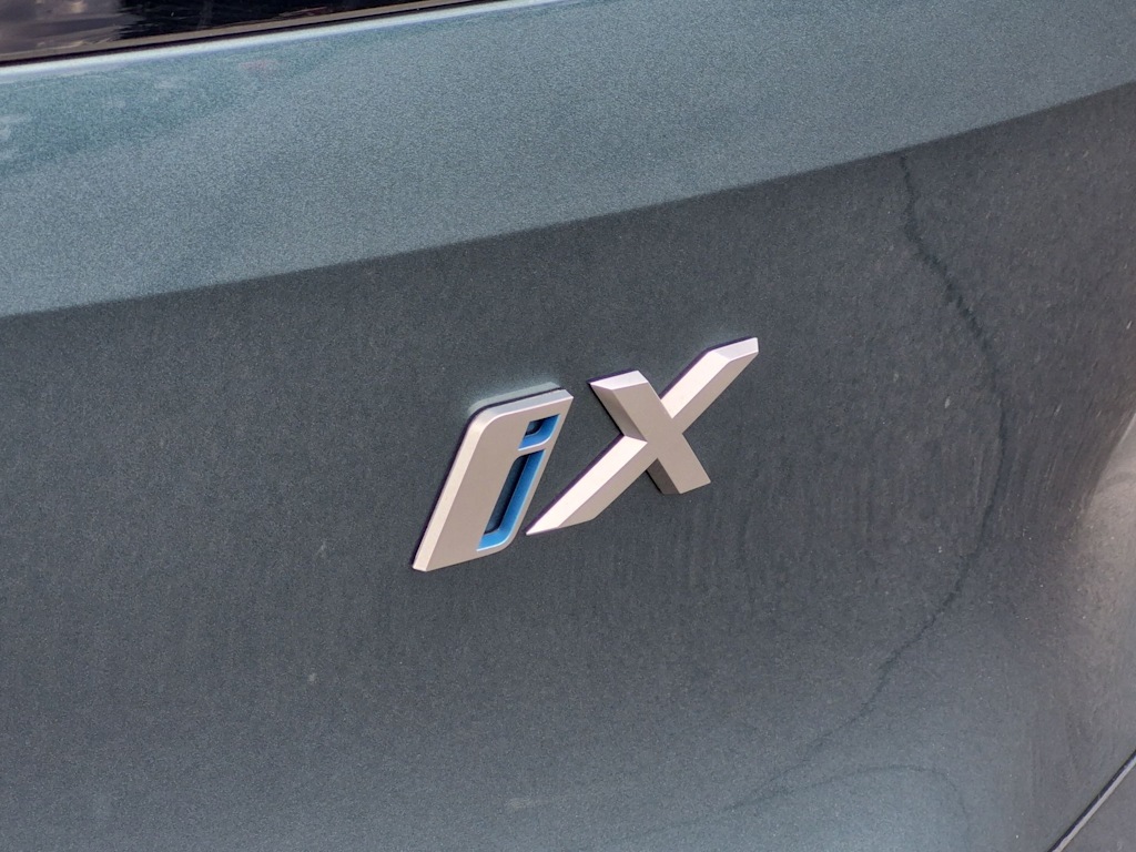 Thumbnail: 2024 BMW iX - 26