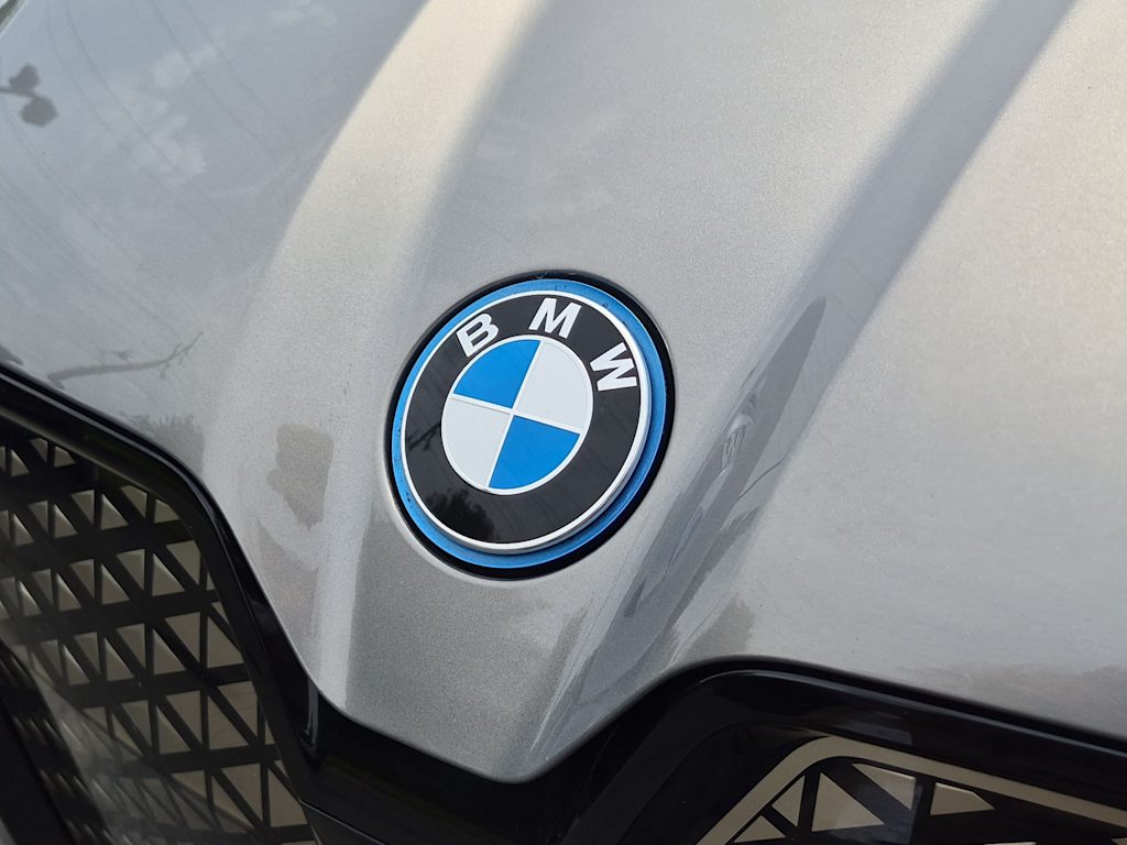 Thumbnail: 2024 BMW iX - 6