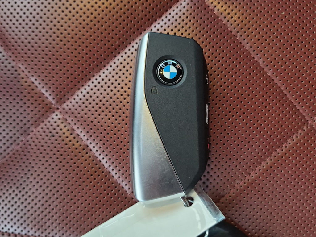 Thumbnail: 2024 BMW iX - 38