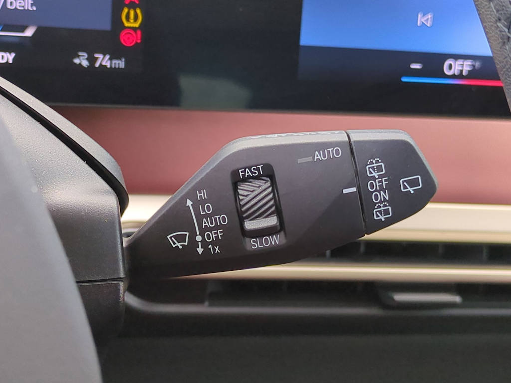 2023 BMW iX M60 23
