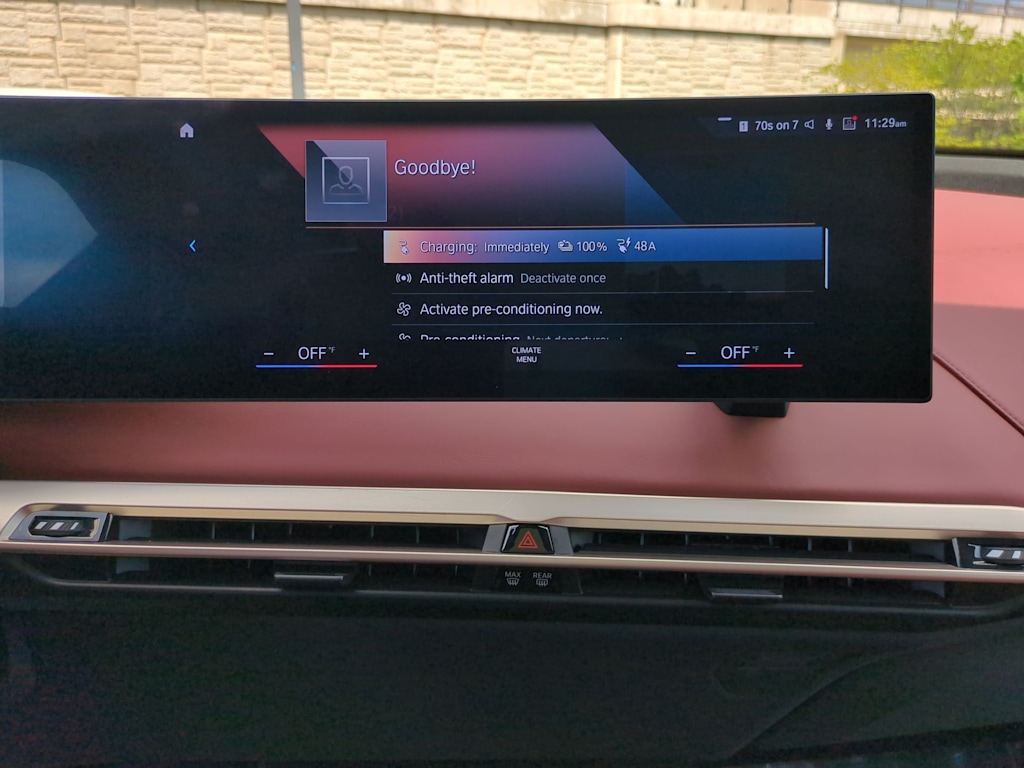 2023 BMW iX M60 25