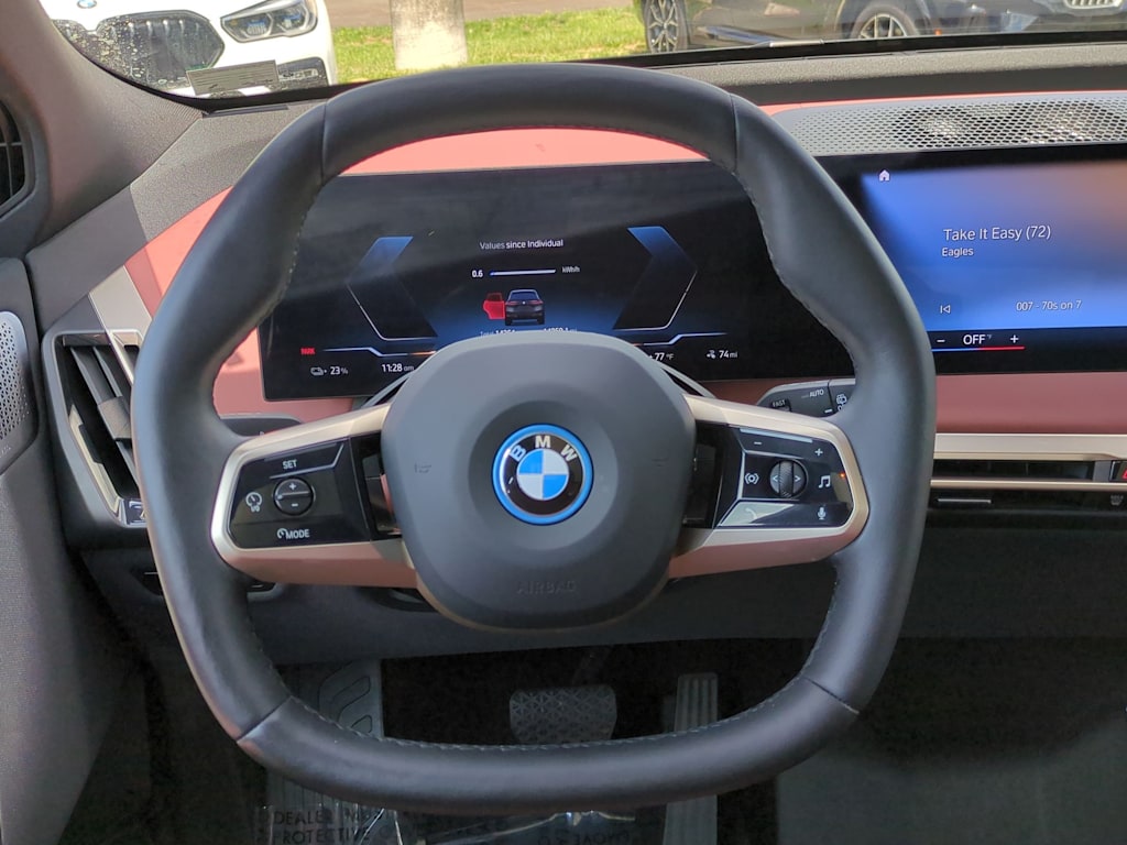 2023 BMW iX M60 9