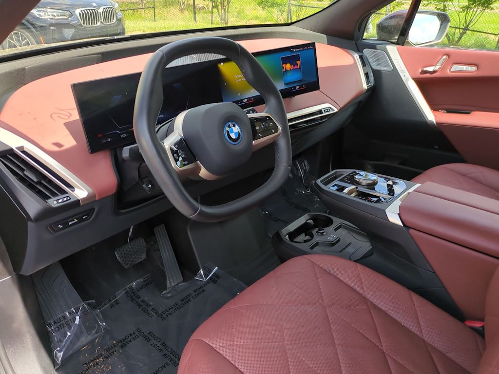 2023 BMW iX M60 2