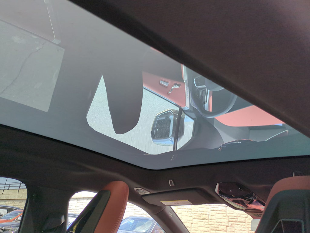 2023 BMW iX M60 19