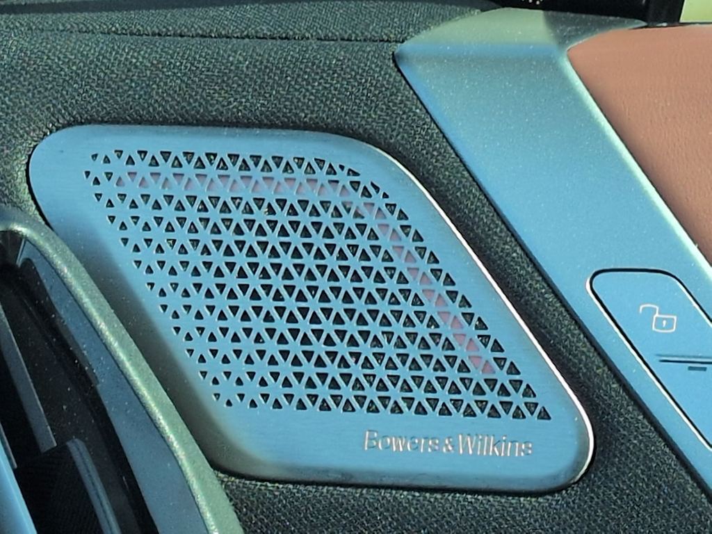 Thumbnail: 2025 BMW iX - 37