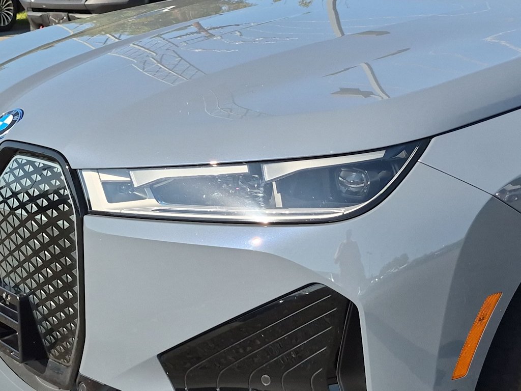 Thumbnail: 2023 BMW iX - 24