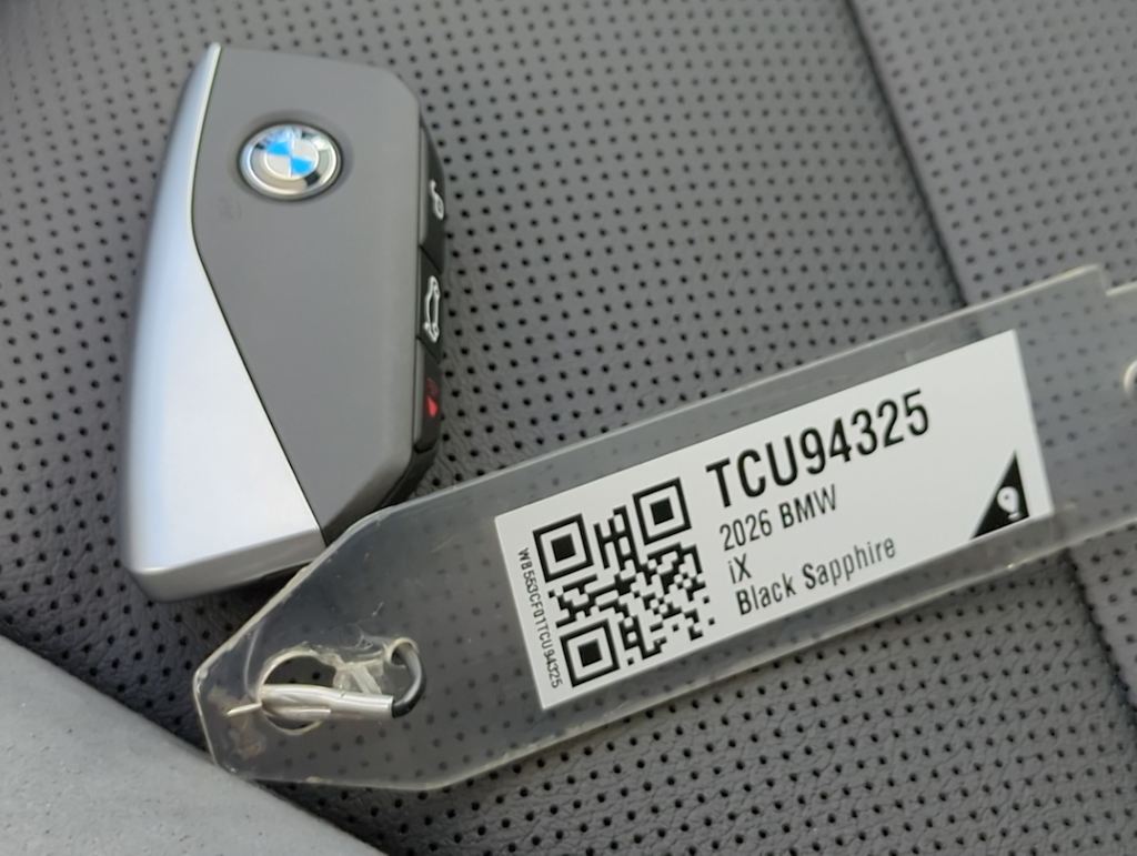 Thumbnail: 2026 BMW iX - 17