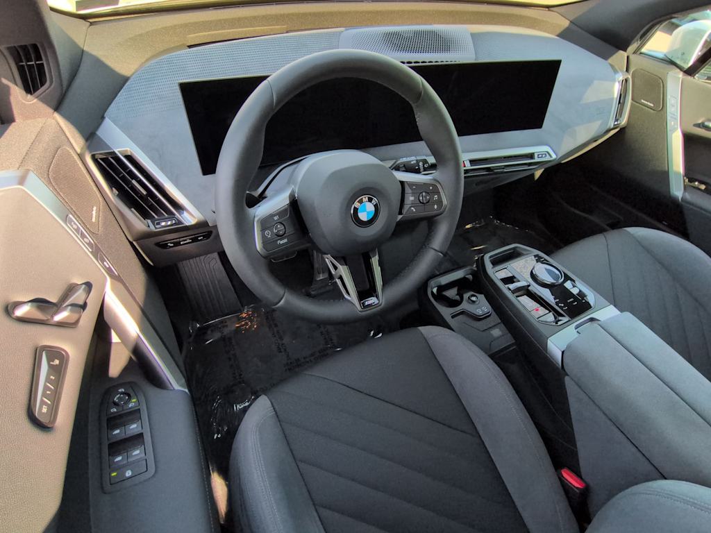Thumbnail: 2026 BMW iX - 2