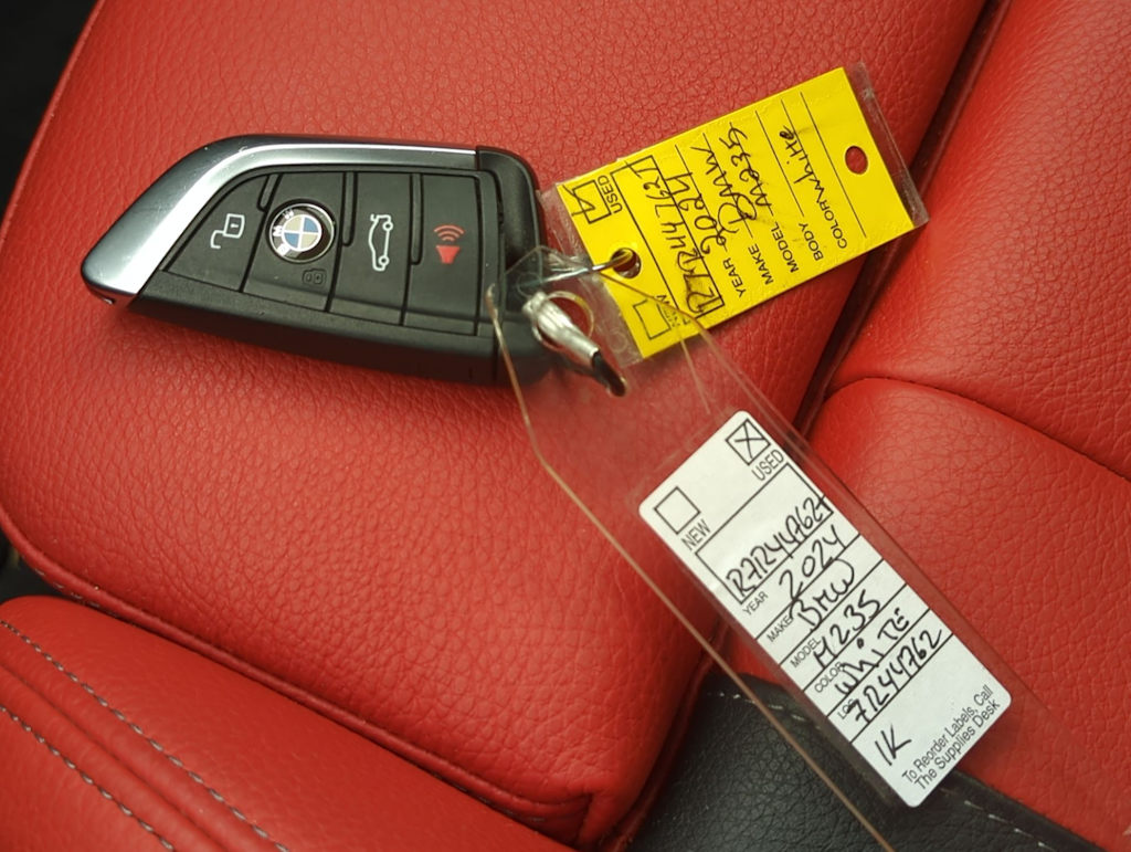 Thumbnail: 2024 BMW 2 Series - 18