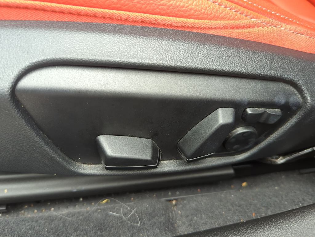 Thumbnail: 2024 BMW 2 Series - 25