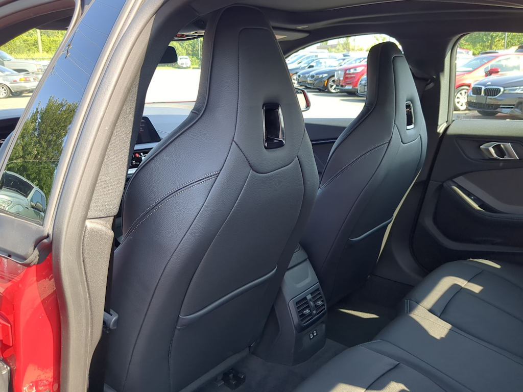 Thumbnail: 2024 BMW 2 Series - 13