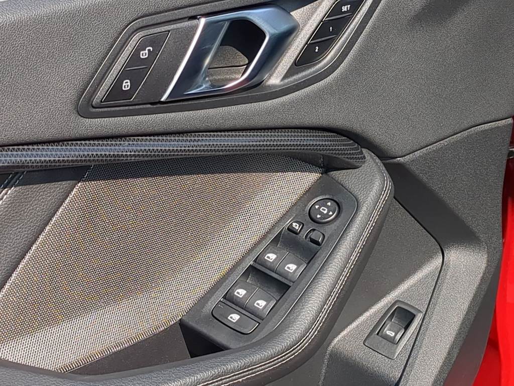 Thumbnail: 2024 BMW 2 Series - 27