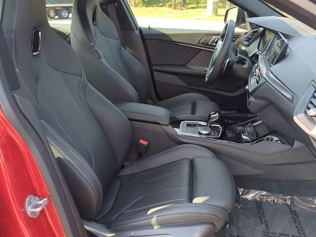 Thumbnail: 2024 BMW 2 Series - 12