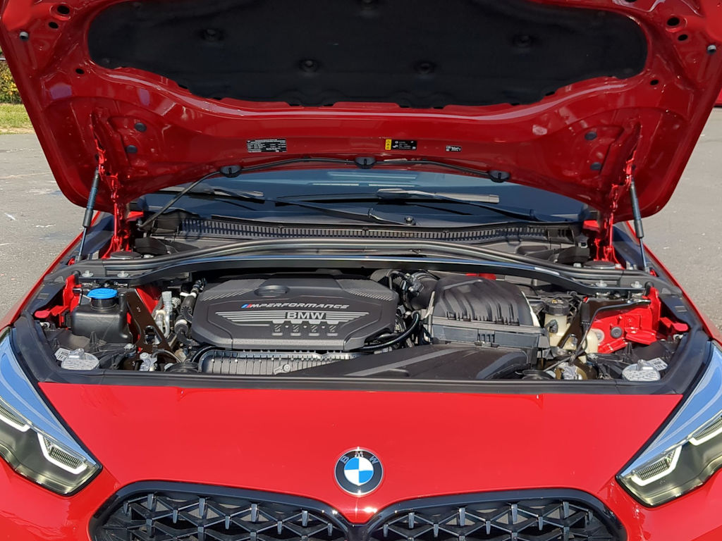 Thumbnail: 2024 BMW 2 Series - 9