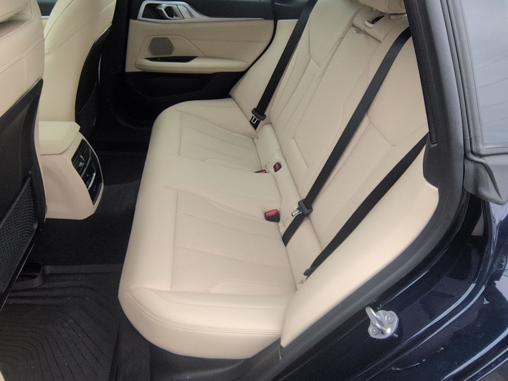 Thumbnail: 2023 BMW 4 Series - 12