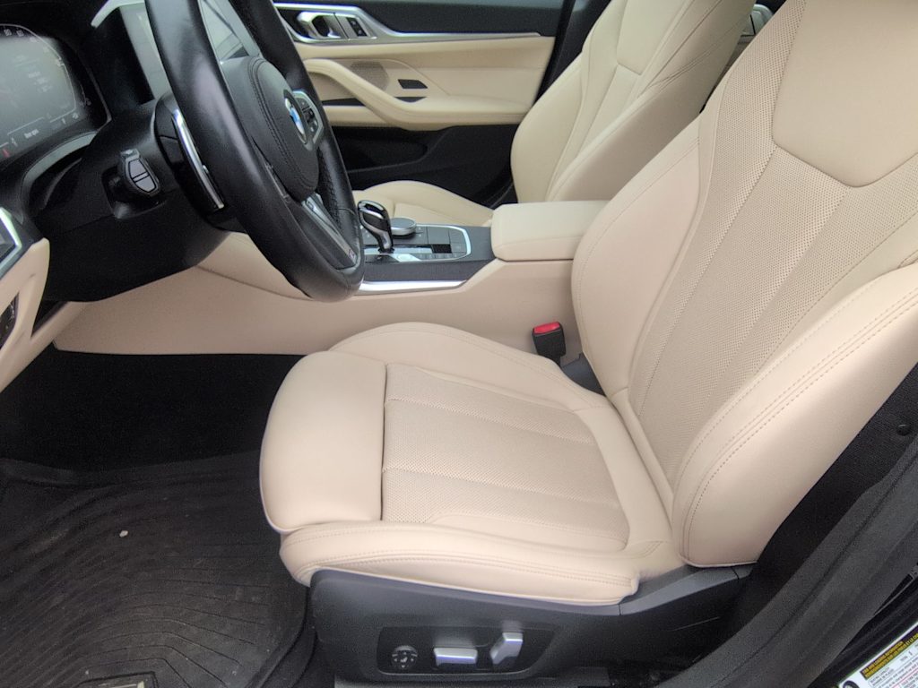 Thumbnail: 2023 BMW 4 Series - 10