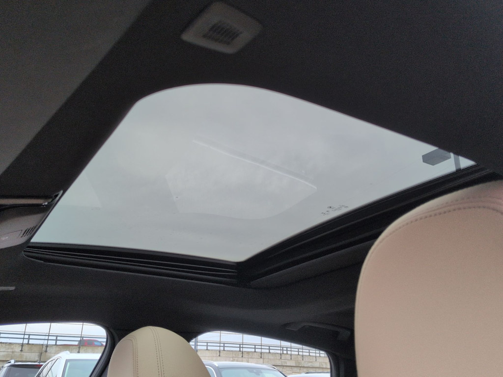 Thumbnail: 2023 BMW 4 Series - 26