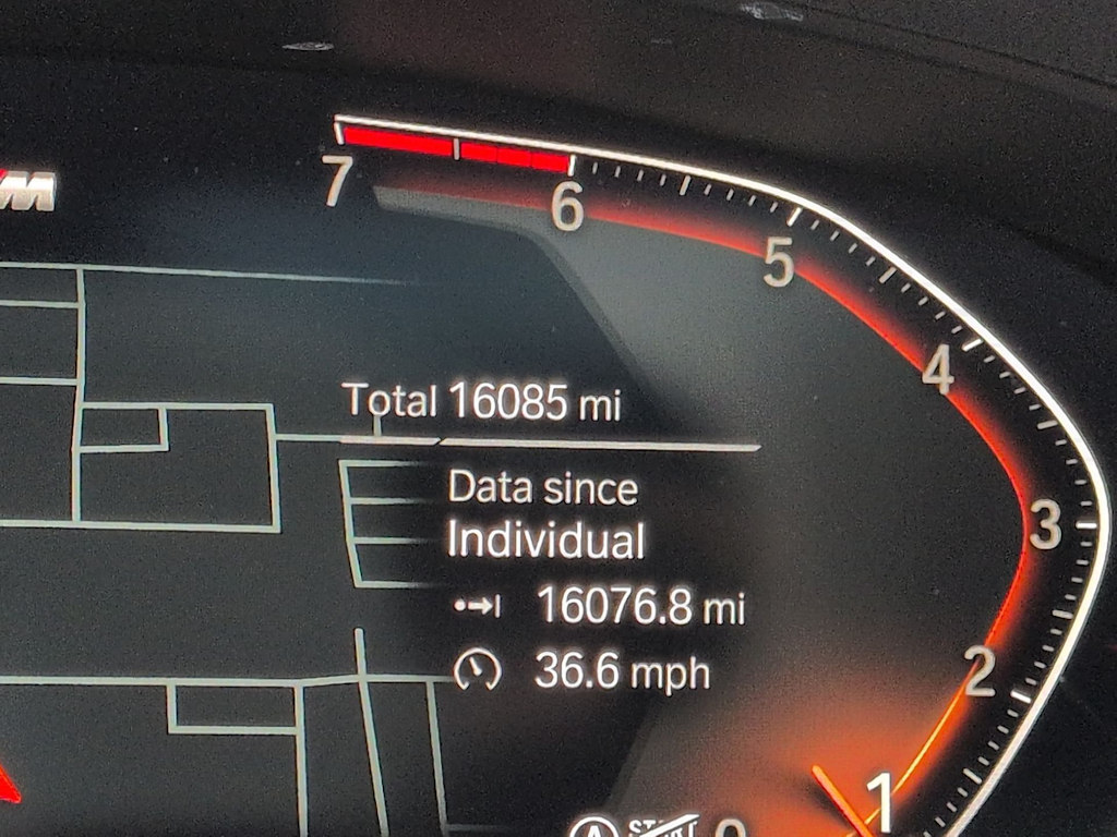 Thumbnail: 2023 BMW 5 Series - 17