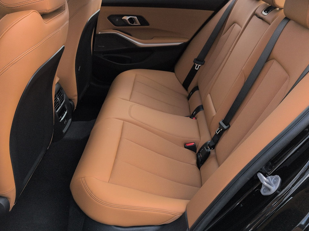 Thumbnail: 2026 BMW 3 Series - 28