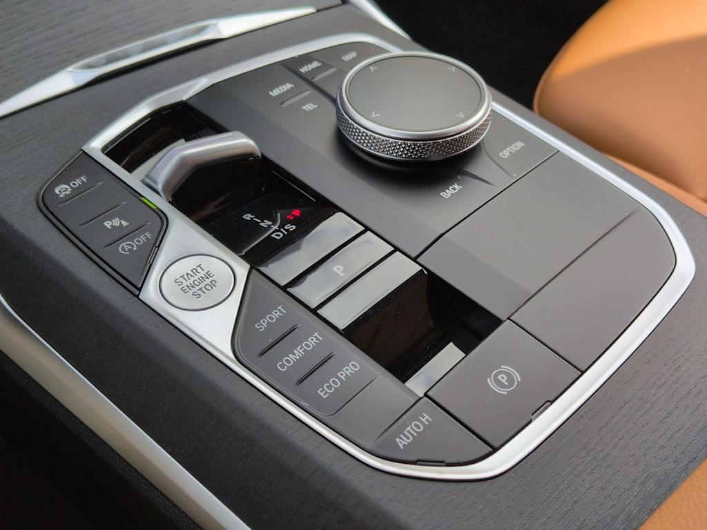 Thumbnail: 2026 BMW 3 Series - 37