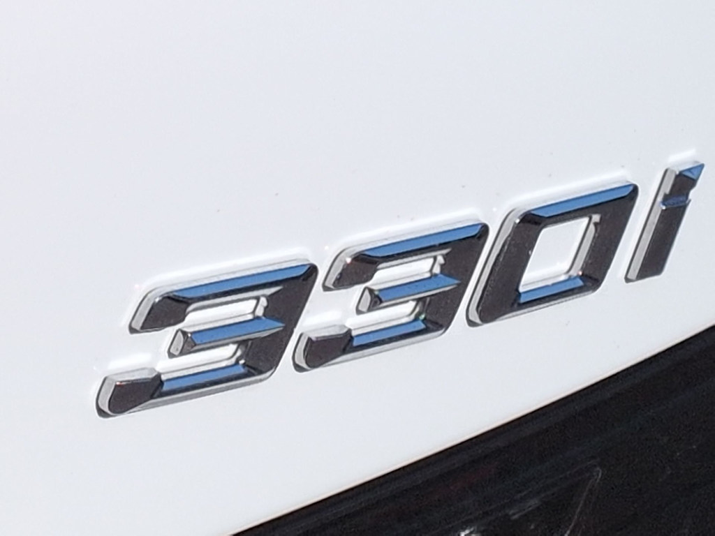Thumbnail: 2026 BMW 3 Series - 24
