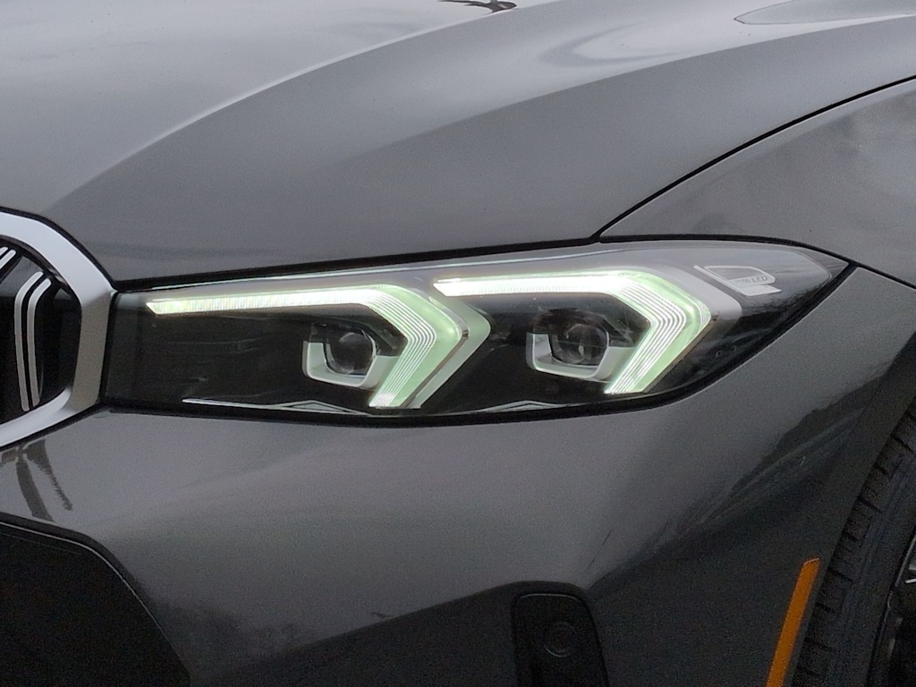 Thumbnail: 2026 BMW 3 Series - 24