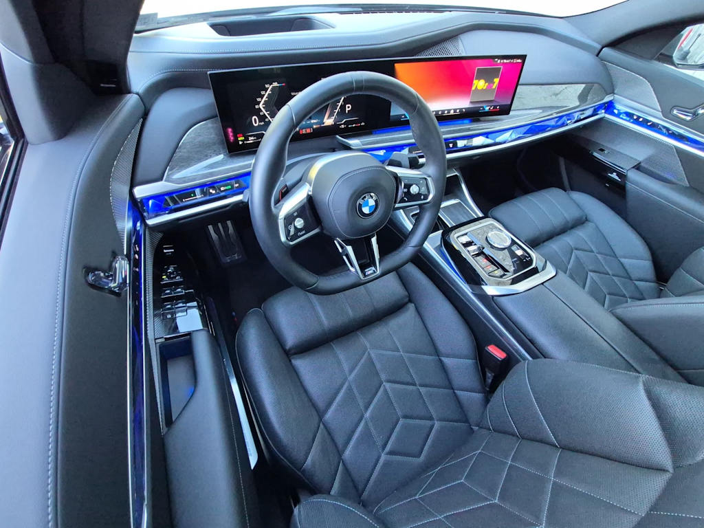 Thumbnail: 2024 BMW 7 Series - 2