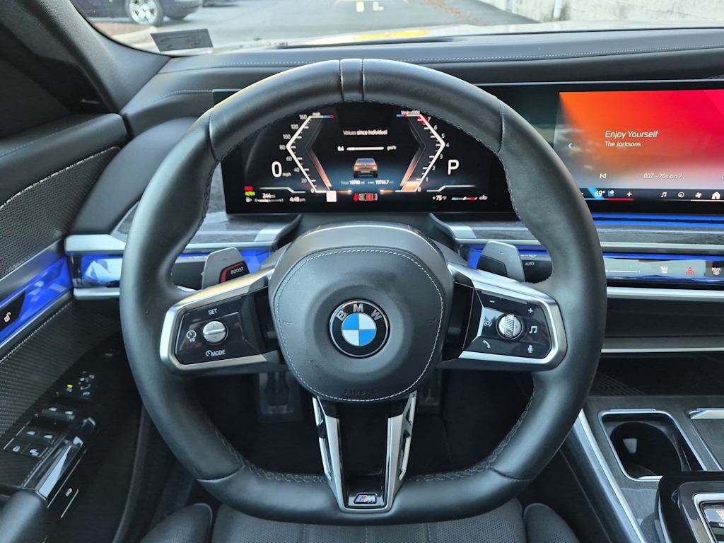 Thumbnail: 2024 BMW 7 Series - 14