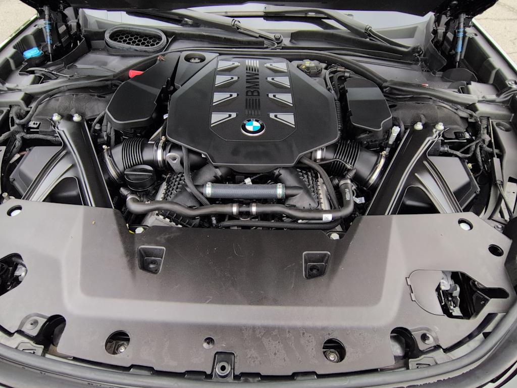 Thumbnail: 2023 BMW 7 Series - 9