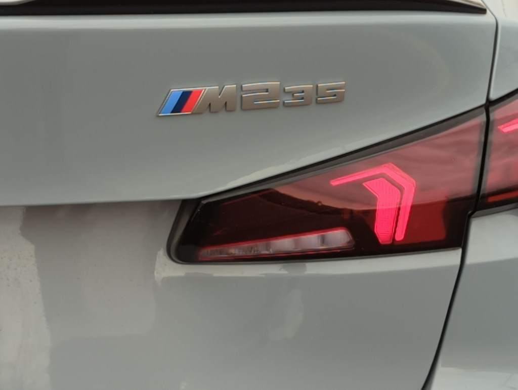 Thumbnail: 2025 BMW 2 Series - 23