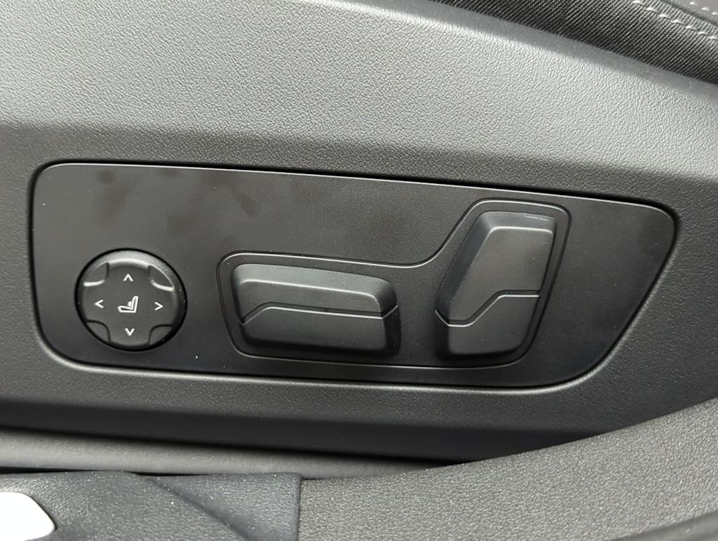 Thumbnail: 2025 BMW 2 Series - 24