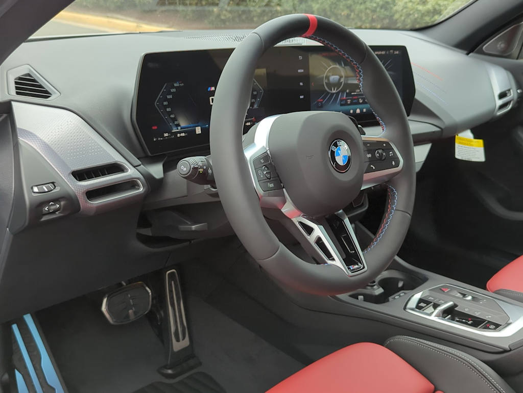 Thumbnail: 2025 BMW 2 Series - 2