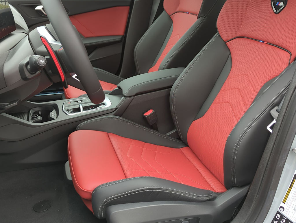 Thumbnail: 2025 BMW 2 Series - 12