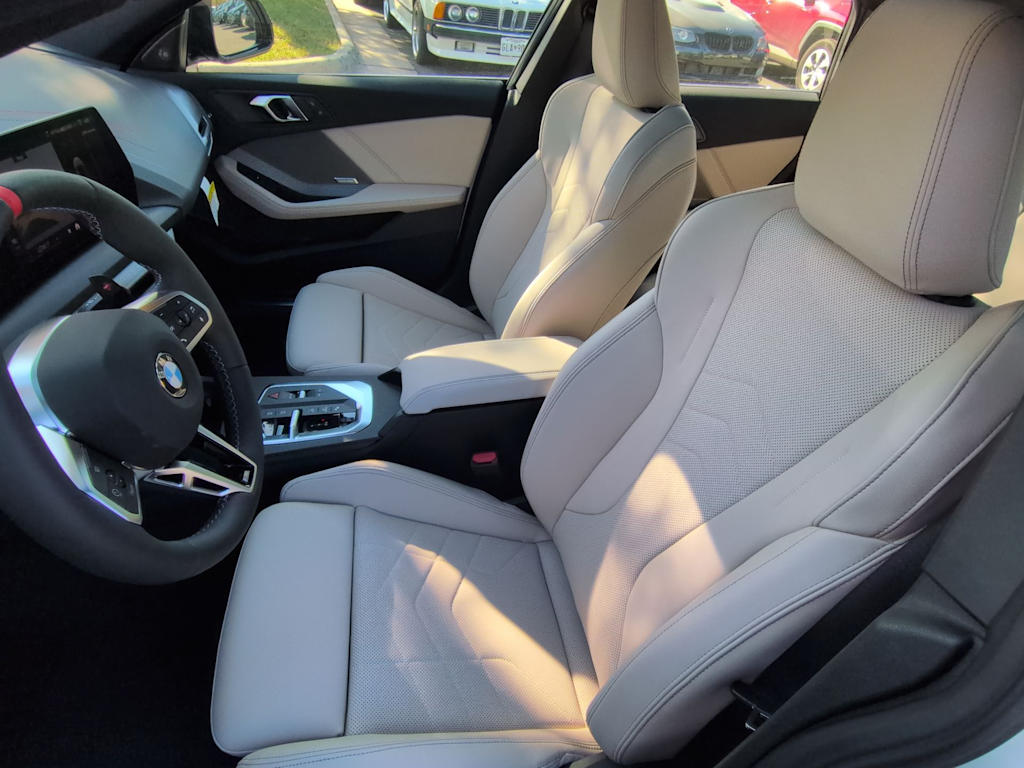 Thumbnail: 2026 BMW 2 Series - 11