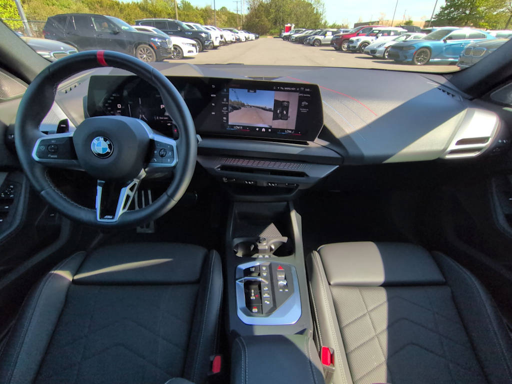 Thumbnail: 2025 BMW 2 Series - 10
